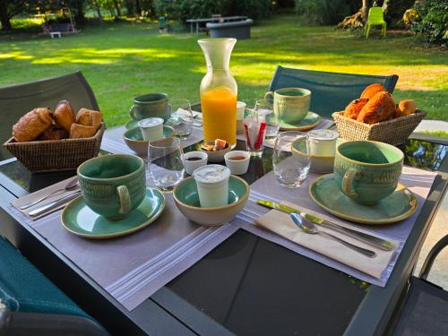 Mad på pensionatet eller i nærheden