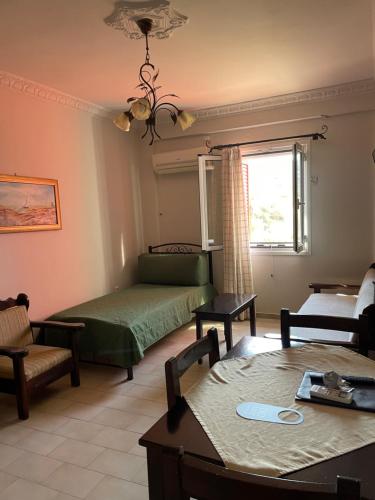 Gallery image of Hotel Esperides in Kardamili