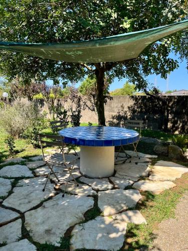 Κήπος έξω από το I Lecci Guesthouse