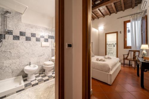 Borgo Pinti Medieval Apartment