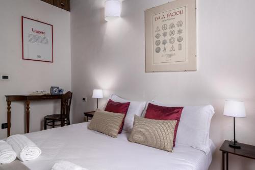 Borgo Pinti Medieval Apartment
