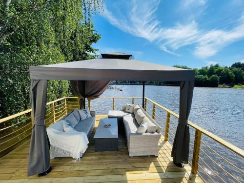 Gallery image of Relax husbåt in Edsvalla