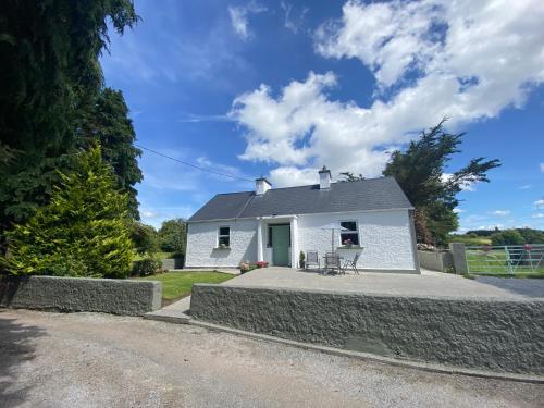 Hoone, kus puhkemaja asub