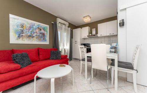 Beautiful Apartment In Biograd Na Moru With Wifi