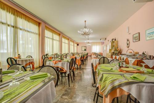 Ristorante o altro punto ristoro di Hotel Diamante 5 minuti dalla fiera di rimini CON PARCHEGGIO INCLUSO
