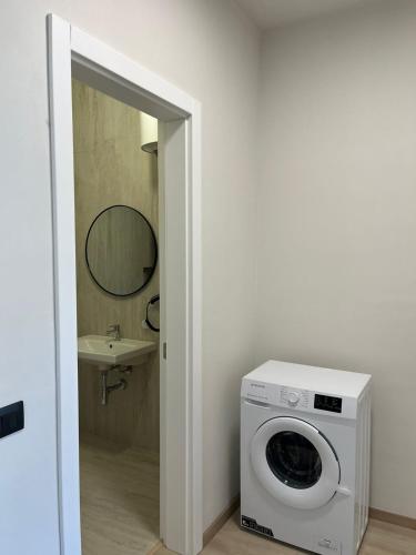 Ένα μπάνιο στο Emera Apartments