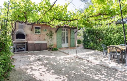 Beautiful Home In Le Muy With Wifi