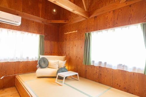 Un lugar para sentarse en すはらシーサイドハウス和歌山