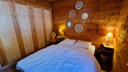 Postel nebo postele na pokoji v ubytování Chalet Dar El Jebel