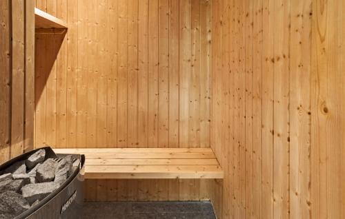 Φωτογραφία από το άλμπουμ του Awesome Home In Væggerløse With Sauna σε Bøtø By