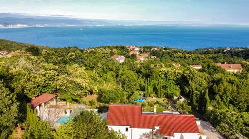 Φυσικό τοπίο κοντά σε αυτή η παραθεριστική κατοικία