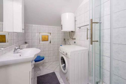 Apartment in Dramalj 39041