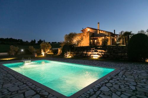 Imagen de la galería de Serenity Villas, Nilie Hospitality MGMT, en Kassandria