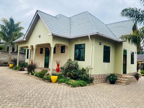 Kili Spring Hotel
