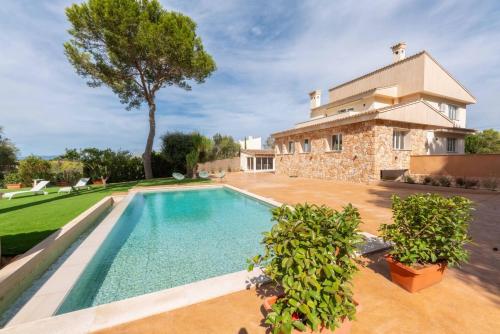 Foto Villa Can Luciana with Private Pool near Palma