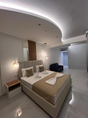 Postel nebo postele na pokoji v ubytování Hotel Adler