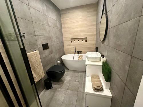 Ένα μπάνιο στο Alexandra Court