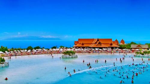 Seaview Villa - Pool, Air Con, Home Office Ready