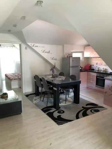 Urban Apartment
