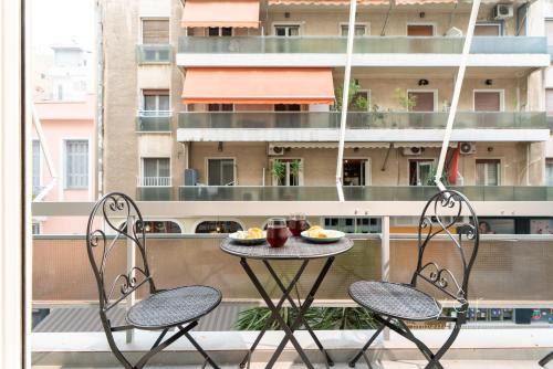 Duplex in Piraeus' Best Street 2Bath w-FreeParking