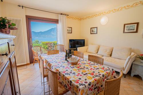 Et tv og/eller underholdning på Appartamenti Cavriè