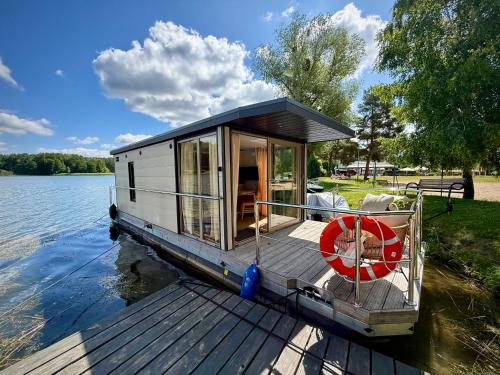 Houseboat La Mare - Ośrodek "Julia" w Samociążek