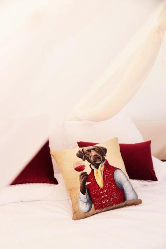 Ένα ή περισσότερα κρεβάτια σε δωμάτιο στο bosco glamping