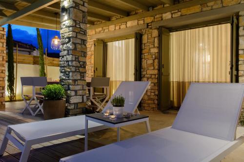 Μια τηλεόραση ή/και κέντρο ψυχαγωγίας στο Gatzea Villas