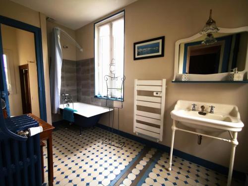 Gallery image of La Garenne in Bricquebec