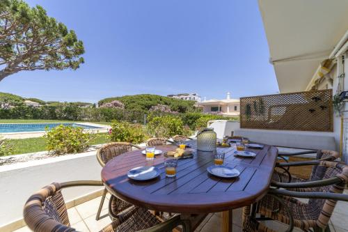 Villa Moises