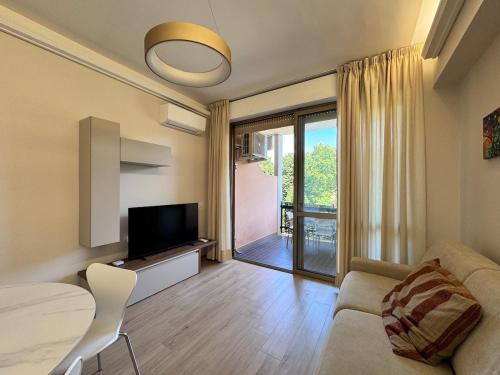 Luxury Apartment Metro Cornelia