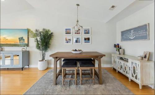 Φωτογραφία από το άλμπουμ του 320 E 18Th Ave, Unit 200 σε North Wildwood
