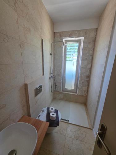 Gallery image of FOFO Platana Beachfront Villa in Skala Rachoniou