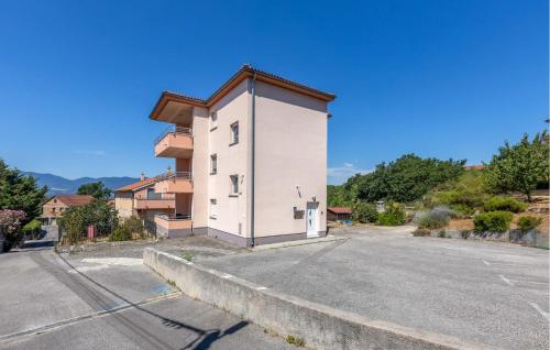 Beautiful Apartment In Rijeka With Wifi