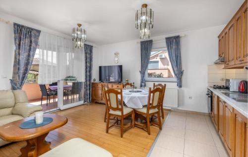 Beautiful Apartment In Rijeka With Wifi