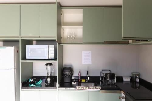 Dapur atau dapur kecil di Lou Suítes - Suíte 13 - Simples, Confortável e Perfeito