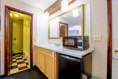 Gallery image of Dutch Motel Palmyra in Palmyra