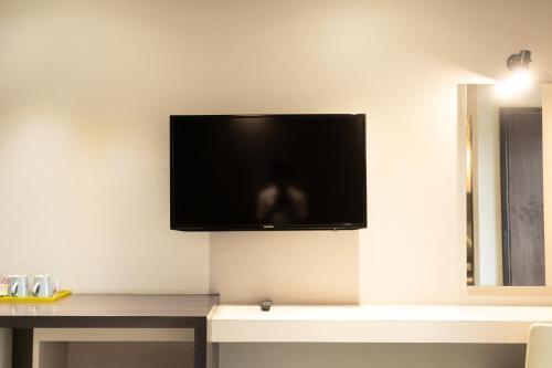 Televisyen dan/atau pusat hiburan di 3Season Hotel