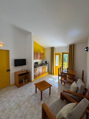 Murdeira V 31 H by RPG Group