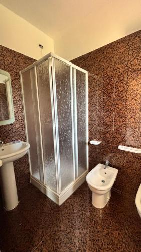 Ένα μπάνιο στο Hotel Il Gabbiano