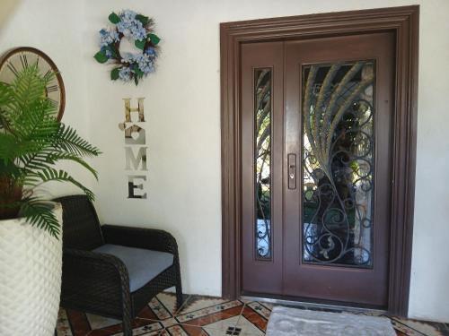 Fotografie z fotogalerie ubytování Mandeville Chateau v destinaci Mandeville