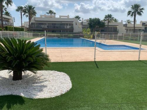Bazén v ubytování Modern pool home AVORH nebo v jeho okolí