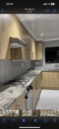 Kuchyň nebo kuchyňský kout v ubytování Prudys Place