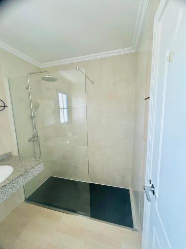 VILLA BARRACUDA - "Seaview 3min walk to the beach"
