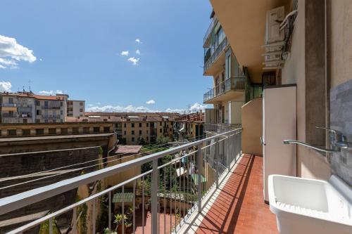 Un Nido di Charme in Florence-Tramvia Parking