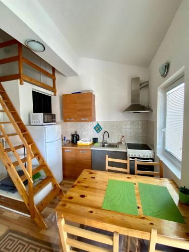 Apartment Lamy