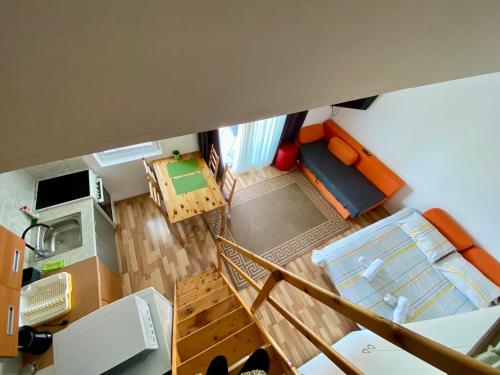 Apartment Lamy