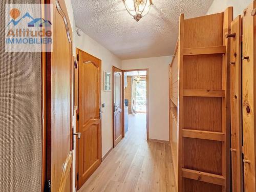 Appartement familial à deux pas des pistes, parking inclus - FR-1-693-116