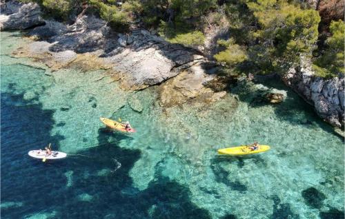 Φυσικό τοπίο κοντά σε αυτή η παραθεριστική κατοικία