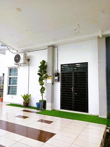 Fotografie z fotogalerie ubytování Sarrah Homestay At Kasa Height Residence v destinaci Kampong Alor Gajah